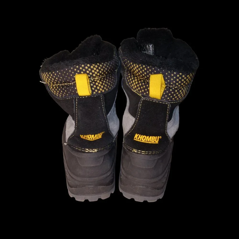 KHOMBU Hickory - Boy's Winter Boot size 2M  Black Yellow Gray